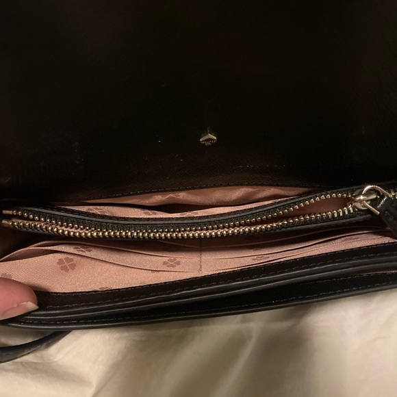 NEW ♠️ Authentic Kate Spade beige & black small flap crossbody ♠️ - Picture 6 of 8